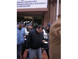 Telekulak Operasyonunda Gözaltına Alınan 12 Kişi Adliyeye Sevk Edildi