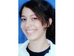 Kazada Ölen Ece, 1,5 Yaşındayken Anne Ve Babasını Da Trafik Kazasında Kaybetmiş