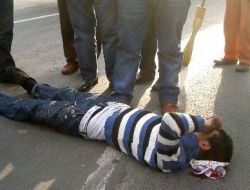 Araçlara Yanan Yeşil Işıkta Geçen Yayaya Araç Çarptı