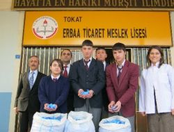 Engelliler İçin 30 Bin Kapak Topladılar