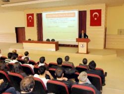 Rüzgar Enerjisi Konferansına Öğrenciler Yoğun İlgi Gösterdi