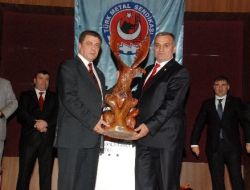 Kavlak: Türkiye'de Her 3 Kadından Biri Aile İçi Şiddete Maruz Kalıyor