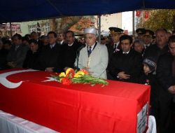 Silifkeli Şehidi, Yağmura Rağmen Binlerce Kişi Uğurladı