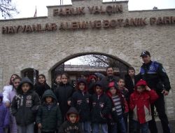 Depremzede Öğrenciler, Darıca Hayvanat Bahçesi'ni Gezdi