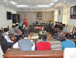 Derneklerden Vali Çolak'a Teşekkür