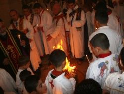 Mardin’deki Süryaniler Doğuş Bayramını Buruk Kutladı