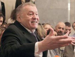 Jirinovski’den Fransa’ya Destek; Ermeni “soykırımını” Tüm Dünya Tanımalı