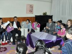 Vali Kimsesiz Başarılı Çocukları Uçakla İstanbul’a Gönderecek