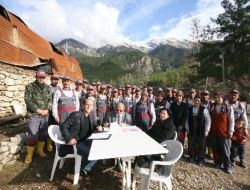 Sel Mağduru Haskızılören’in Günlük İhtiyaçları Onlardan Soruluyor