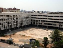 Antalya'da Yarım Kalan Belediye Hizmet Binası Yeniden İhaleye Çıkıyor