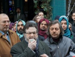 Avukatlardan İstanbul Barosu’na ‘başörtüsü’ Protestosu