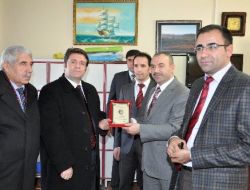 Muş Cumhuriyet Başsavcılığı'ndan İlköğretim Okuluna Bilgisayar Desteği