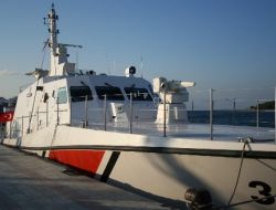 Yan Yatan Geminin Mürettebatı Hastanede