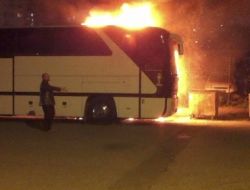 Yolcu Otobüsü Böyle Yandı