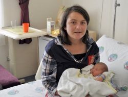 Doğduktan 10 Dakika Sonra Omurilik Ameliyatı Oldu