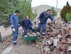 Yerköy Şehitliği'nde Çevre Düzenleme Çalışmaları Başladı
