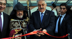 Ermeni Kilise'nin açılışını yaptı