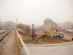 Mamak Trafiğini Rahatlatacak Alternatif Yolda Çalışmalar Sürüyor