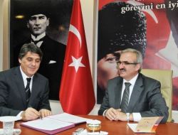 Adalı Holding Van'a Okul Yapacak