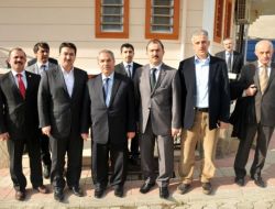 Demirtaş: Öğrencileri Sokaktan Kurtaracak Projelere İmza Atmayı Sürdüreceğiz