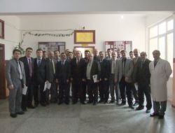 Turhal’da 20 Okulun İdarecisine 'Teknoloji Ve Liderlik' Sertifikası Verildi