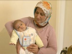 Vanlı Depremzede, Bebeğini Ordu'da Dünyaya Getirdi