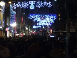 Taksim Yılbaşına Hazır