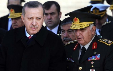 Başbakan Özel'le görüştü!!