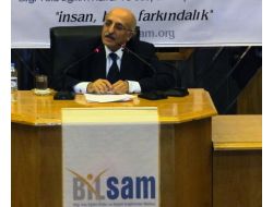 Prof. Aydın: Geçmişten Günümüze Din Gerektiği Gibi Anlaşılamadı