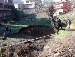 Zonguldak’ta Oluşan Obruk Korkuya Sebep Oldu