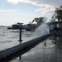Sel  Anadolu Yakasını  Vurdu