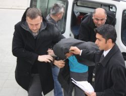 Kendisini Taciz Eden Şahsı Öldürüp Cesedini Yakmış