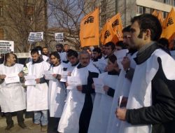 Halkevleri'nden Kefenli Protesto