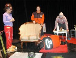 Deprem, Tiyatro Oyunuyla Çocuklara Anlatılacak