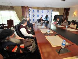 Gökçek, Temsilciler İle Bir Araya Geldi