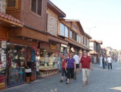 Bakanlık Apollon Tapınağı'nı Side Belediyesi'ne Tahsis Etti