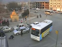 Pompalı Tüfek Ve Sopaların Kullanıldığı Kavga Mobeseye Takıldı