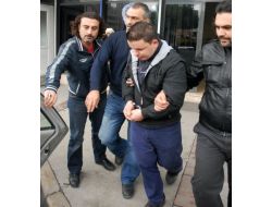 Polis İnternette İz Sürerek Dolandırıcıyı Yakaladı