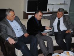 İzmirli Mobilyacılar Site İstiyor