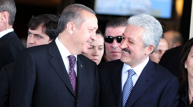 Mehmet Ali Aydınlar Başbakanlık ofisinde..