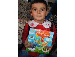 Çocuğa Masal Anlatımı Kitapla Tanışmasını Sağlıyor