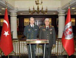 Nato Askeri Komite Başkanından ziyaret