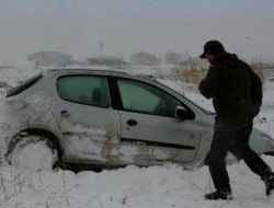 Kütahya'da Kar Yağışı..