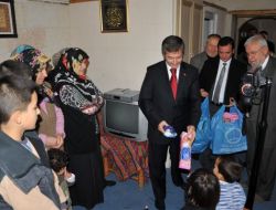 Vanlı Depremzedelere Moral Ziyareti