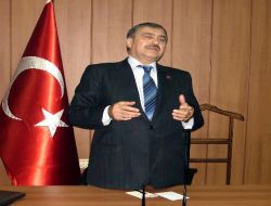 Vatandaşlar, Bakan Eroğlu'nu 'gölet İstiyoruz' Pankartı İle Karşıladı