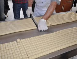 Gazetecilerin Ağzı Arslanzade Badem Ezmesi İle Tatlandı