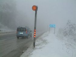 Bolu Dağı'nda Kar Yağışı Devam Ediyor