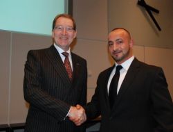 Hollanda'da Eyalet Meclisindeki Türk Kökenli Vekil Mustafa Bal Görevine Başladı