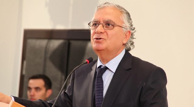 TDK Başkanı Görevini Bıraktı!