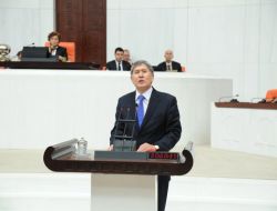 Kırgızistan Cumhurbaşkanı Atambayev: Kuvvetli Bir Türk Birliği Yapmalıyız